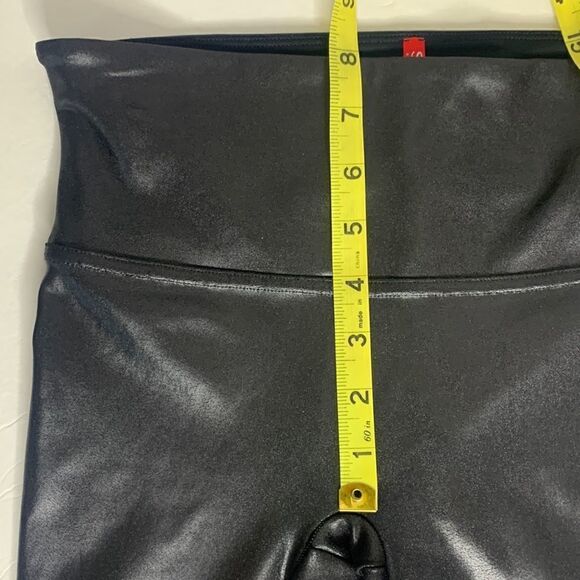 Spanx black faux leather leggings - Picture 12 of 16